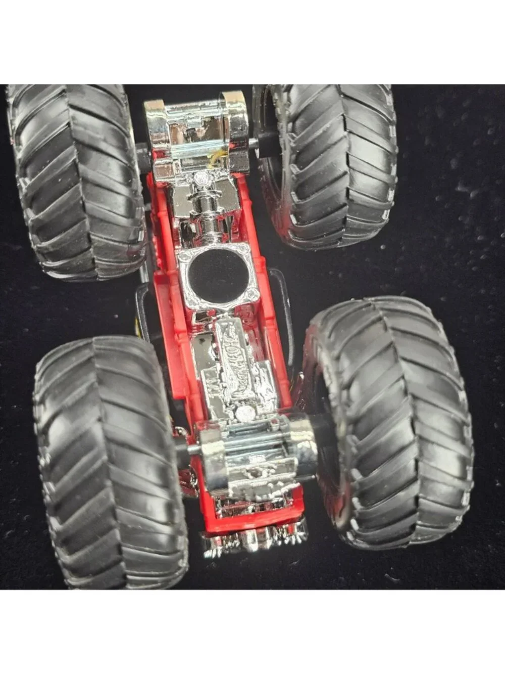 Hot Wheels Monster Truck Die-Cast Red & Black Bone Shaker Skull Flames Design